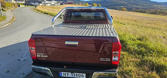 Isuzu D-Max 2012 photo 2