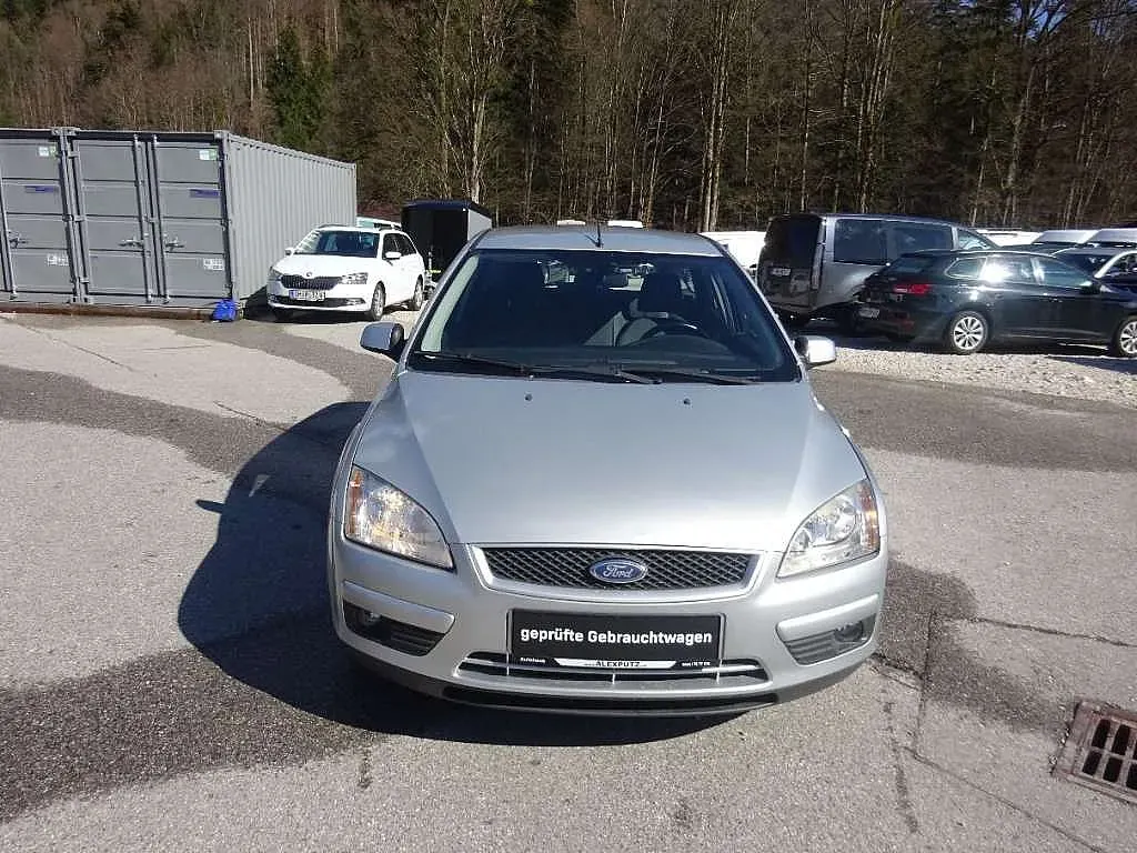 Ford Focus 2008 photo 2