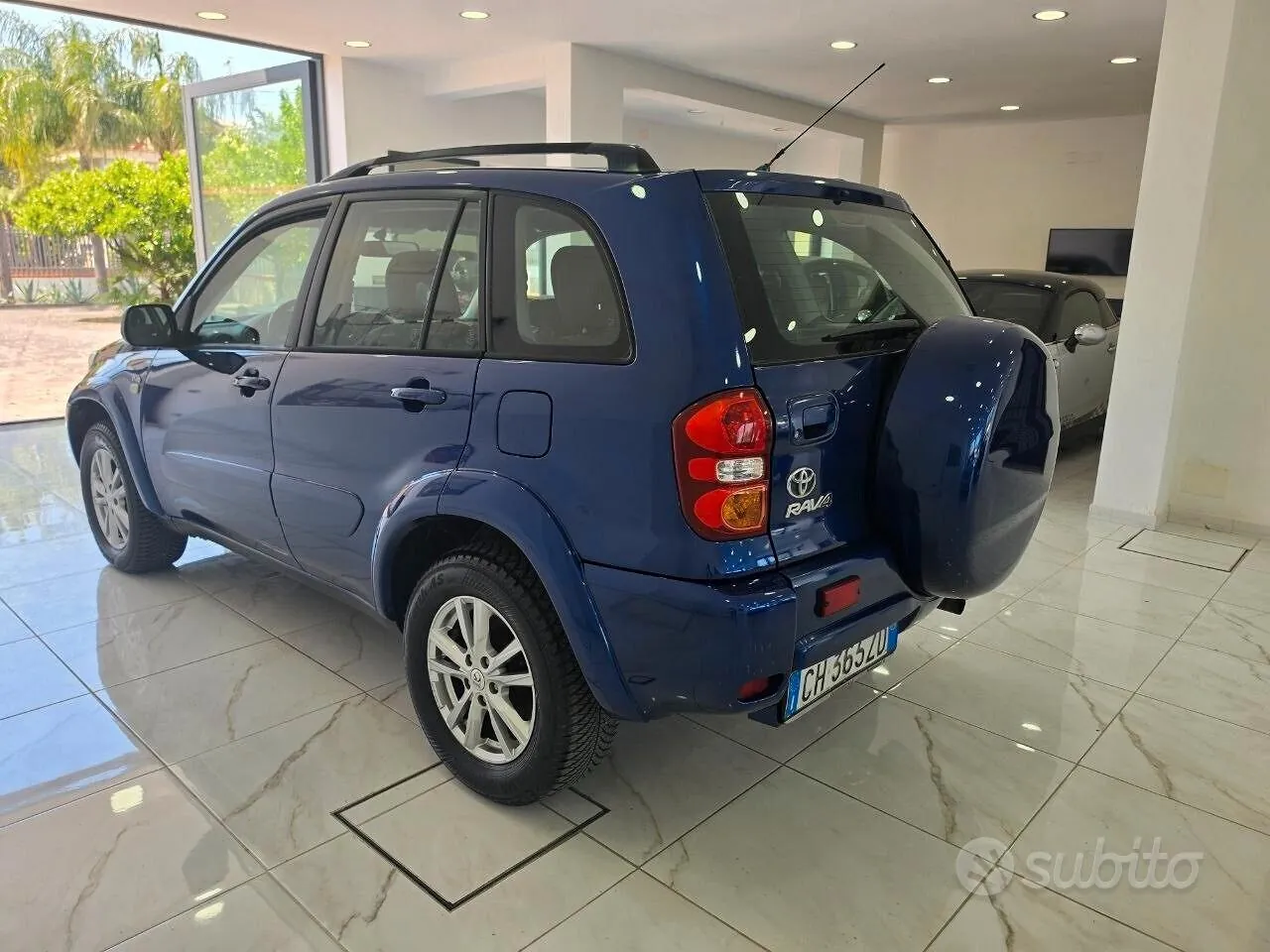Toyota Rav4 2004 photo 4