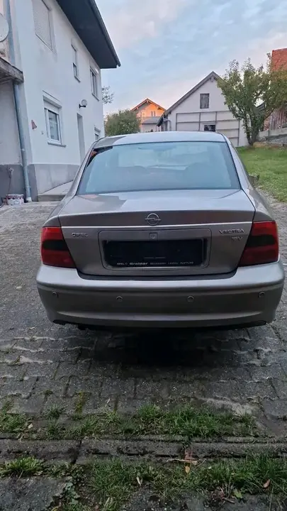 Opel Vectra B