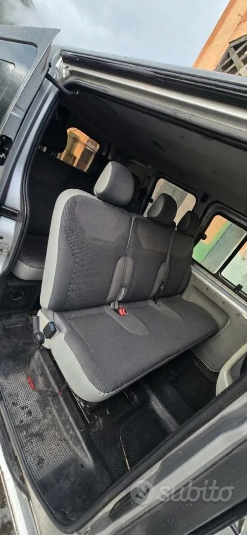Opel Vivaro 2006 photo 3