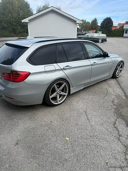 BMW 316D 2013 photo 4
