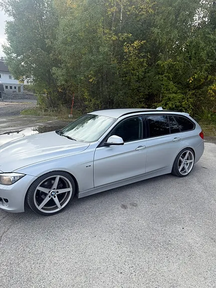 BMW 316D 2013 photo 2