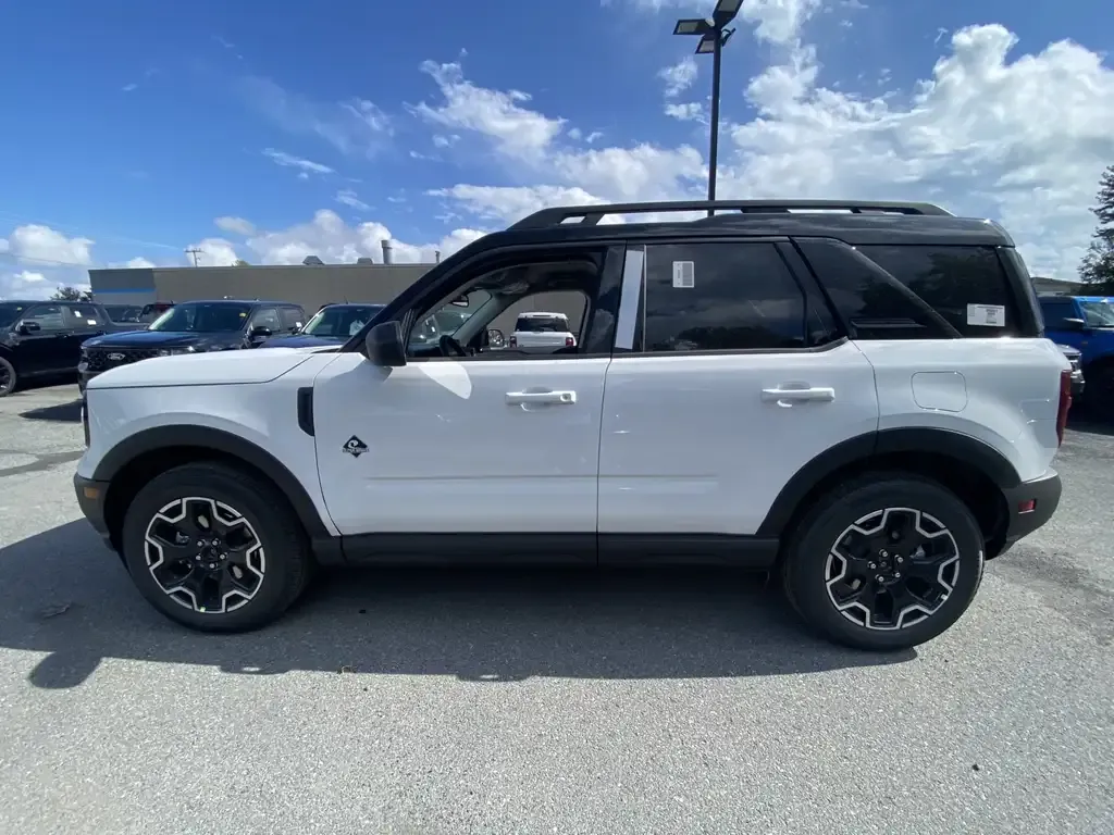Ford Bronco Sport 2026 photo 2