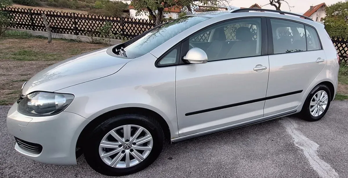 Volkswagen Golf Plus 2012 photo 3