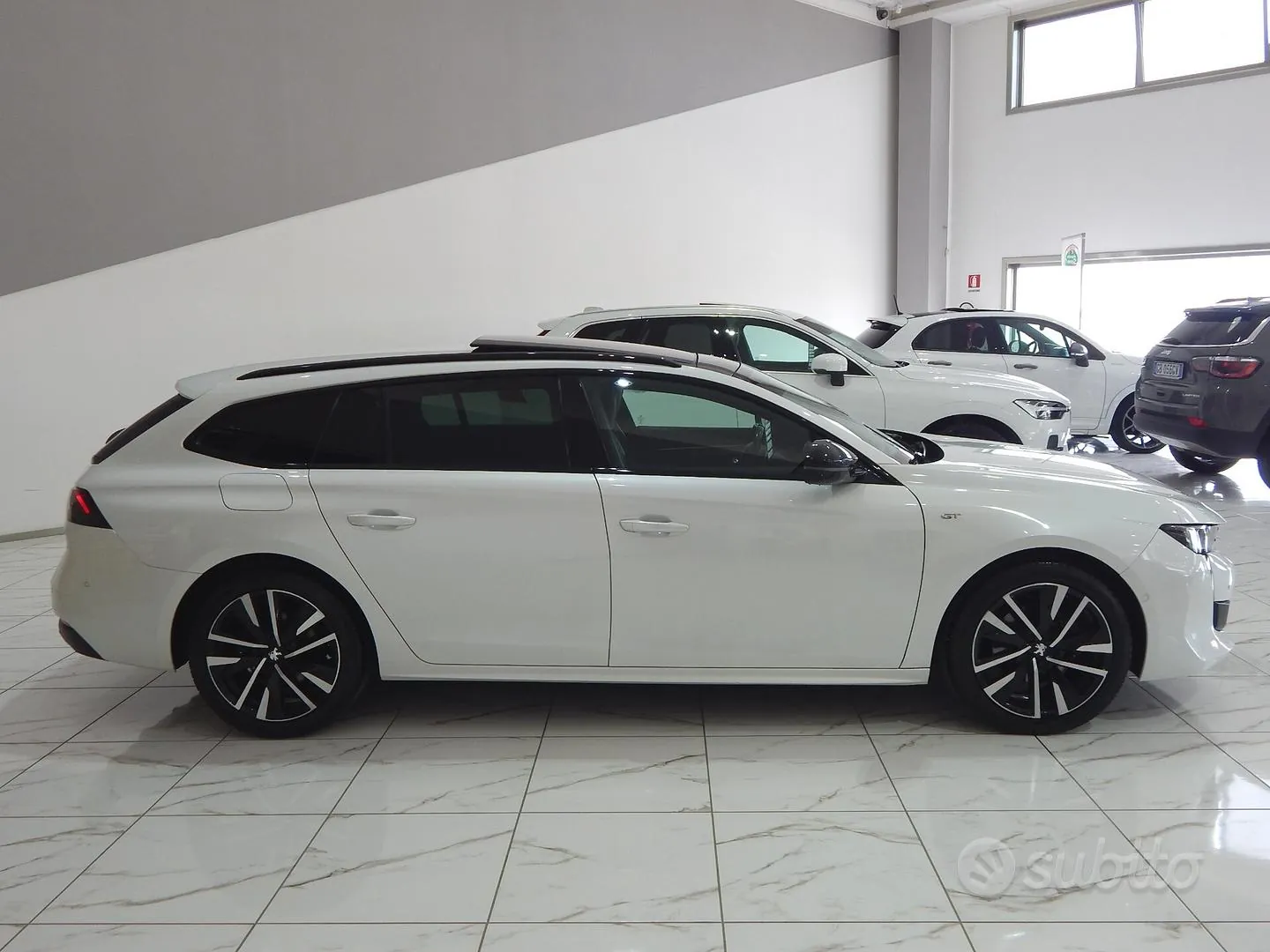 Peugeot 508 2021 photo 4