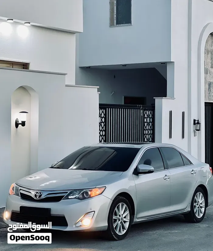 Toyota Camry 2014 photo 3