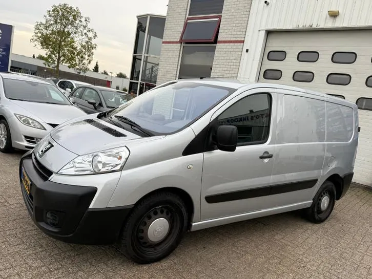 Peugeot Expert 227 2010 photo 3