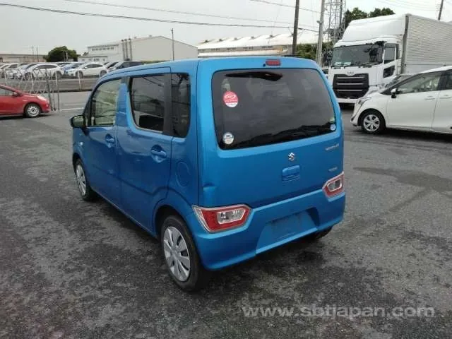 Suzuki Wagon R 2019 photo 3