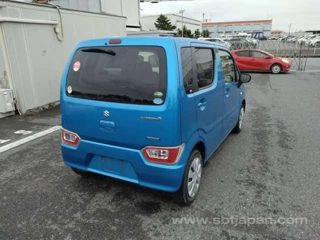 Suzuki Wagon R 2019 photo 4