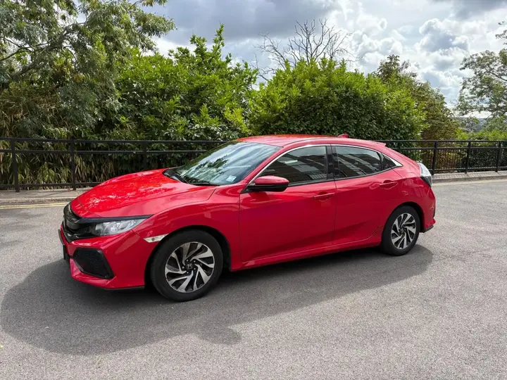 Honda Civic 2018 photo 4