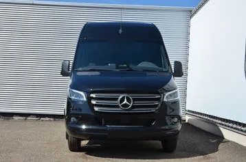 Mercedes-Benz Sprinter 2026 photo 2