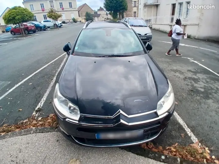 Citroen C5 2010 photo 3