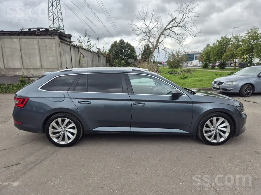 Skoda Superb 2015 photo 5