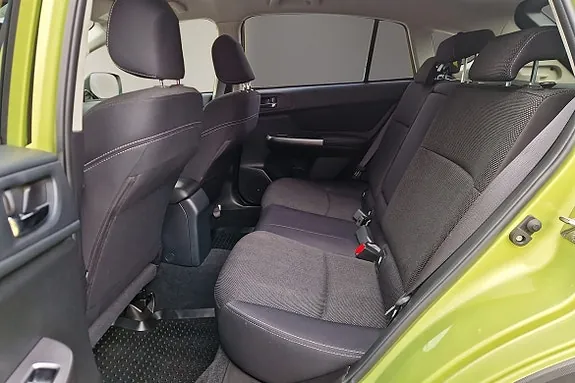 Subaru Xv 2015 photo 5