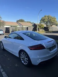 Audi Tt 2012 photo 4