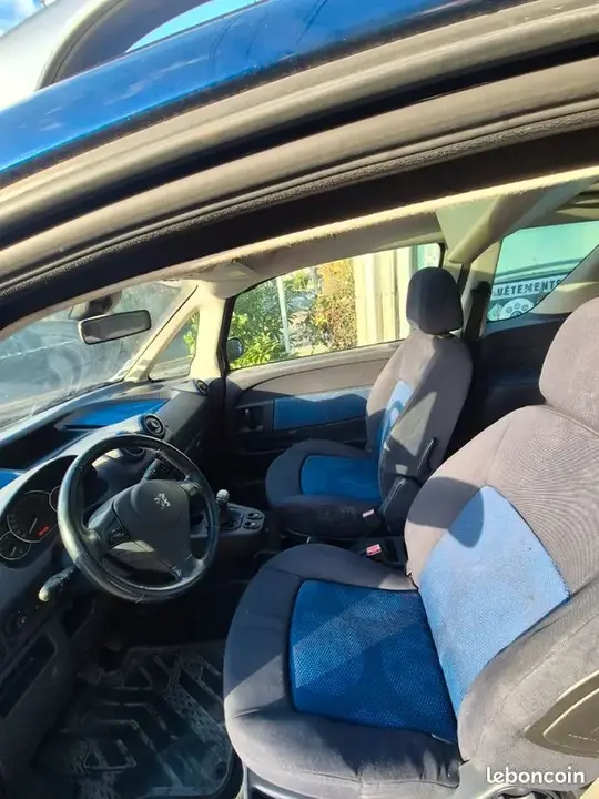 Peugeot 1007 2006 photo 3