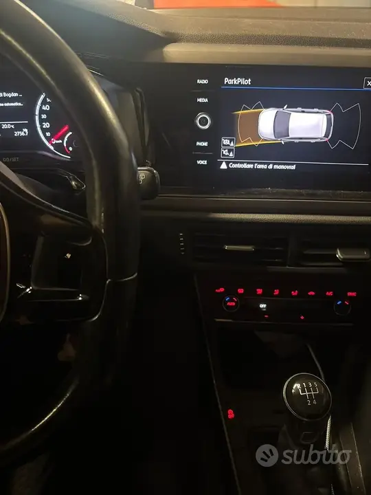 Volkswagen Polo 2018 photo 2