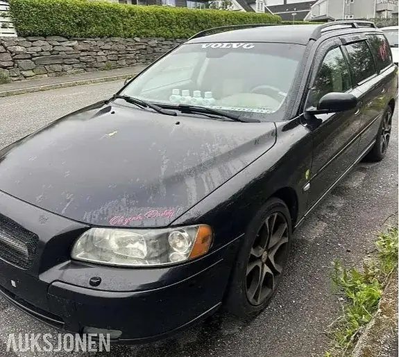 Volvo V70 2006 photo 2