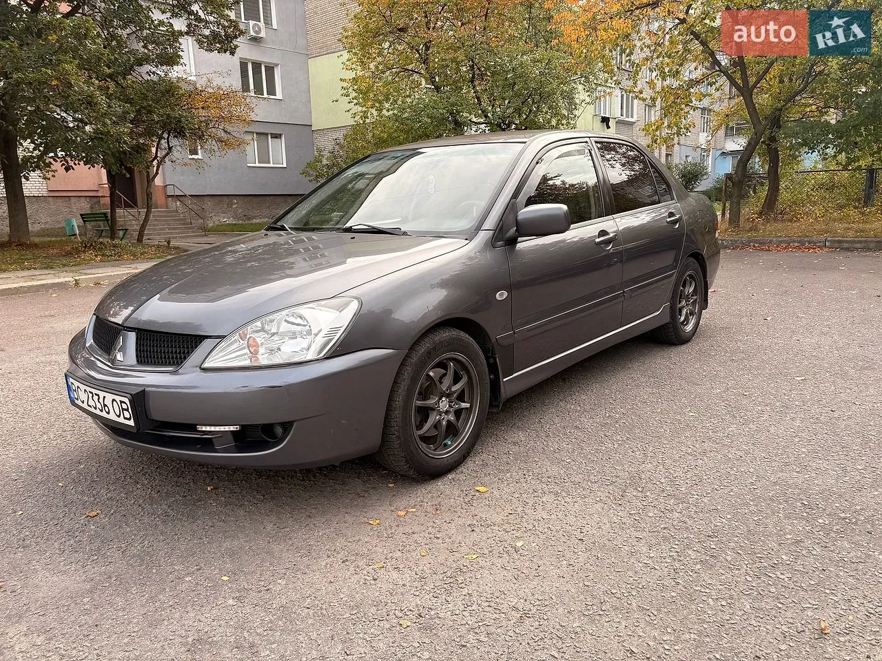 Mitsubishi Lancer