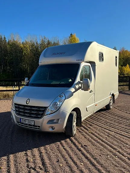 Renault Master 2014 photo 2