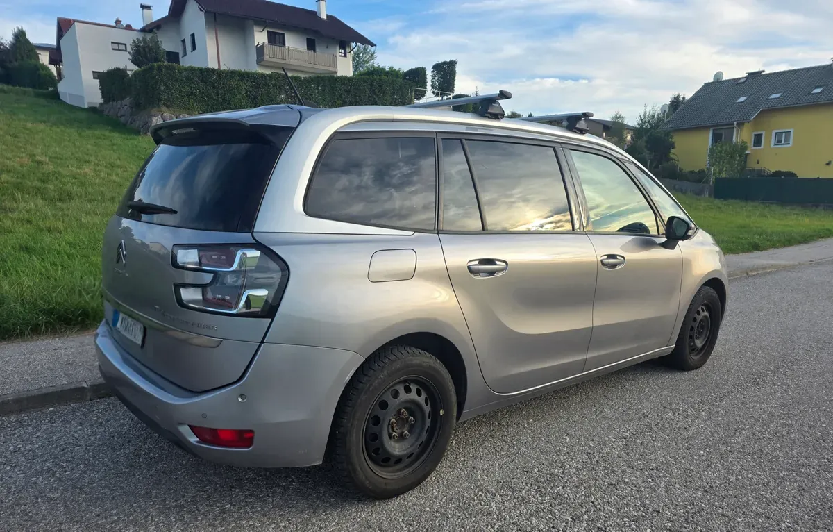 Citroen C4 Spacetourer 2020 photo 3