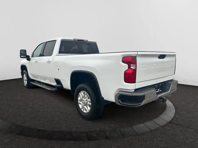 Chevrolet Silverado 2500 2024 photo 3