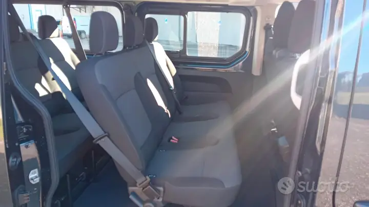 Renault Trafic 2024 photo 5