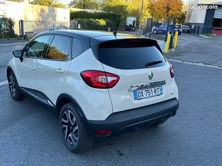 Renault Captur 2015 photo 4