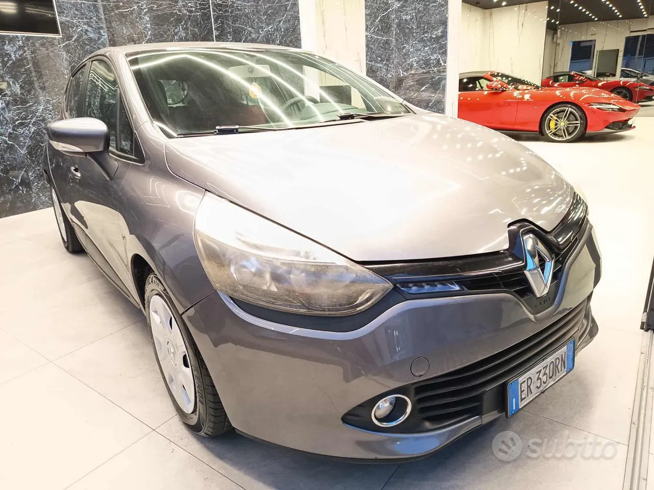 Renault Clio 2013 photo 2