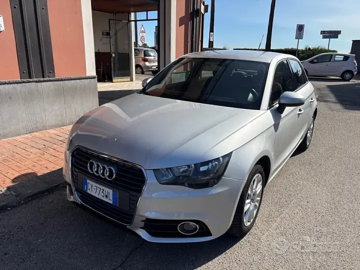 Audi A1 2013 photo 2