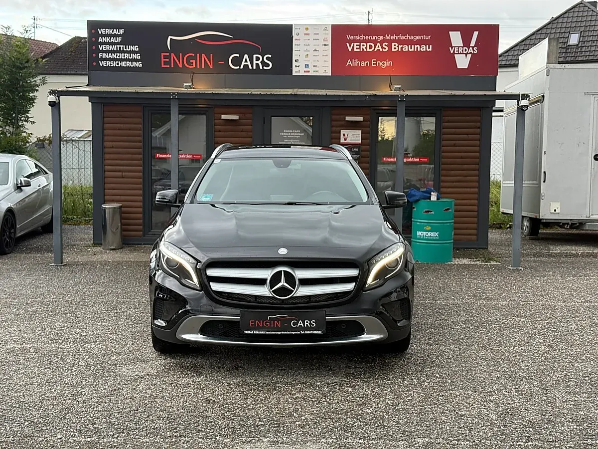 Mercedes-Benz Gla Class 2014 photo 2