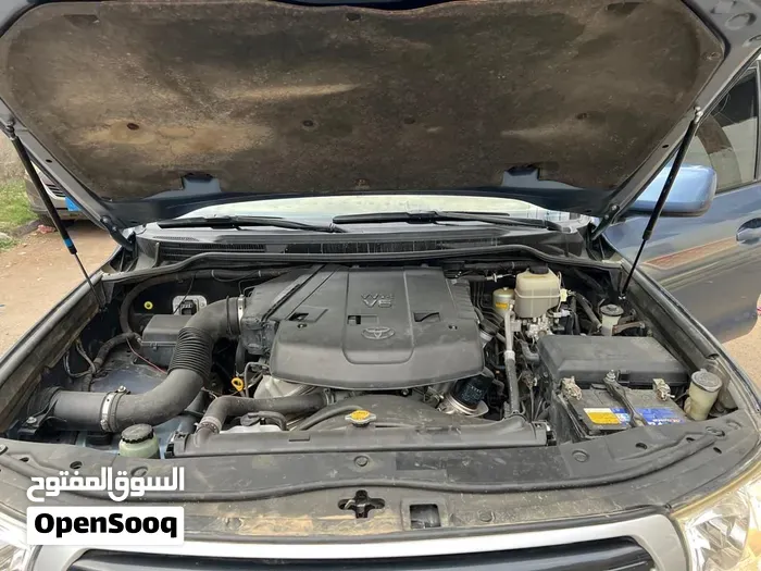 Toyota Land Cruiser 2008 photo 4