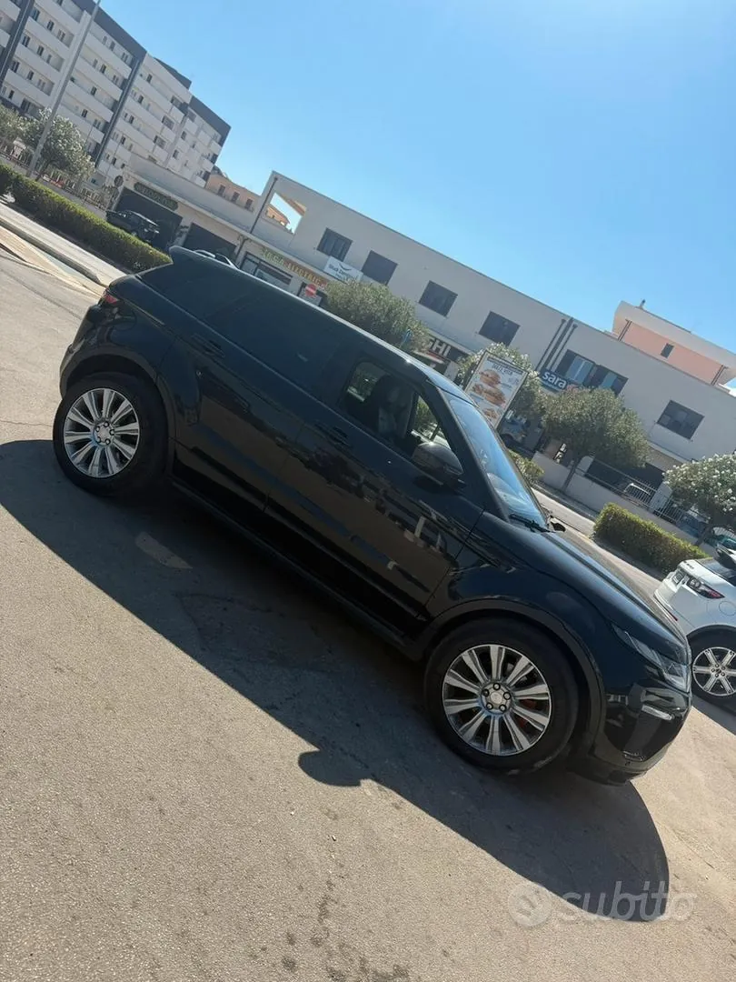 Land Rover Range Rover Evoque 2017 photo 4