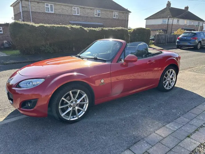 Mazda Mx-5 2010 photo 3