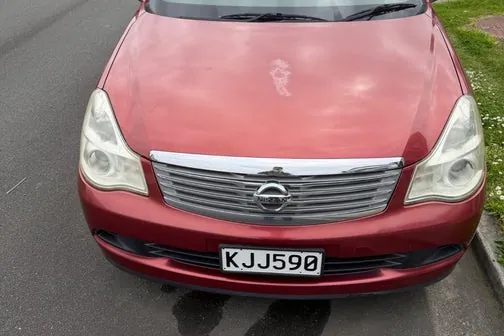 Nissan Bluebird