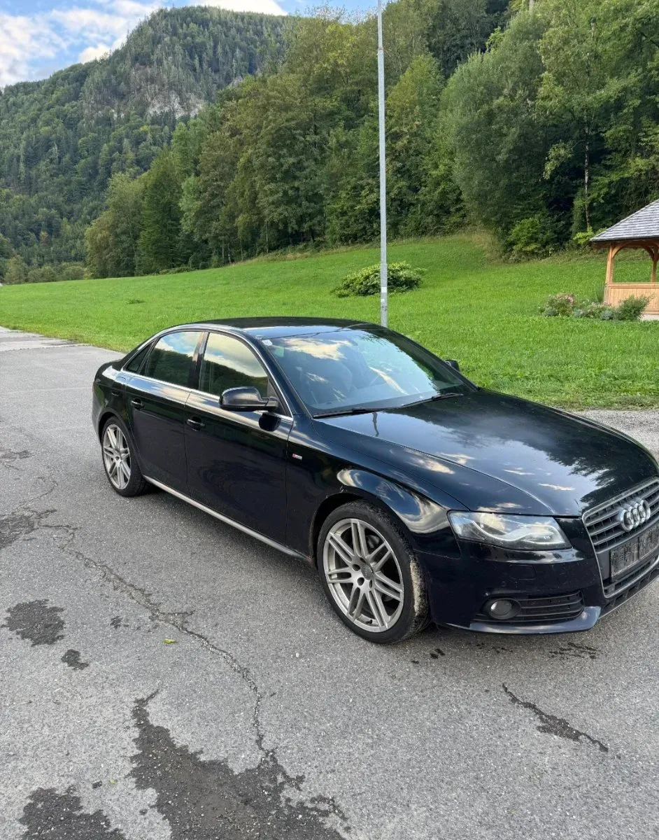 Audi A4 2009 photo 3