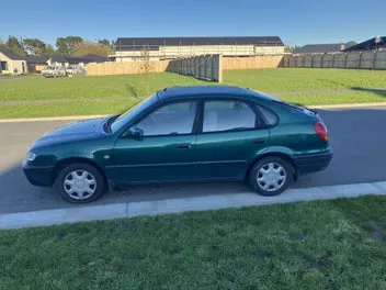 Toyota Corolla 2000 photo 2