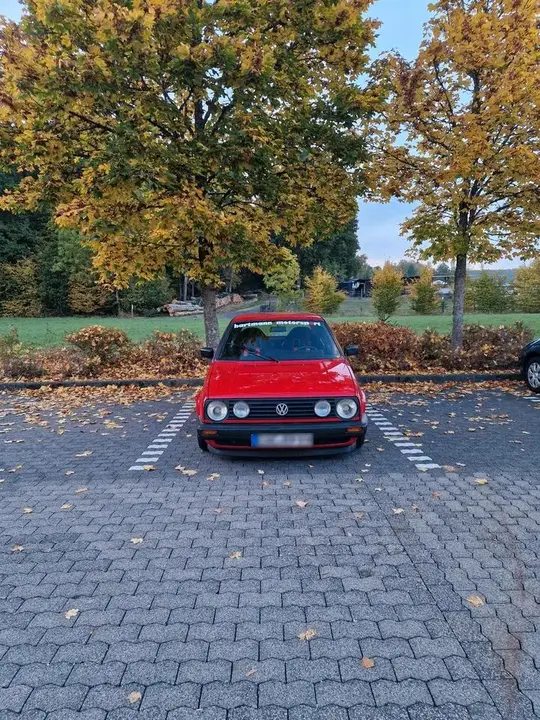 Volkswagen Golf 2