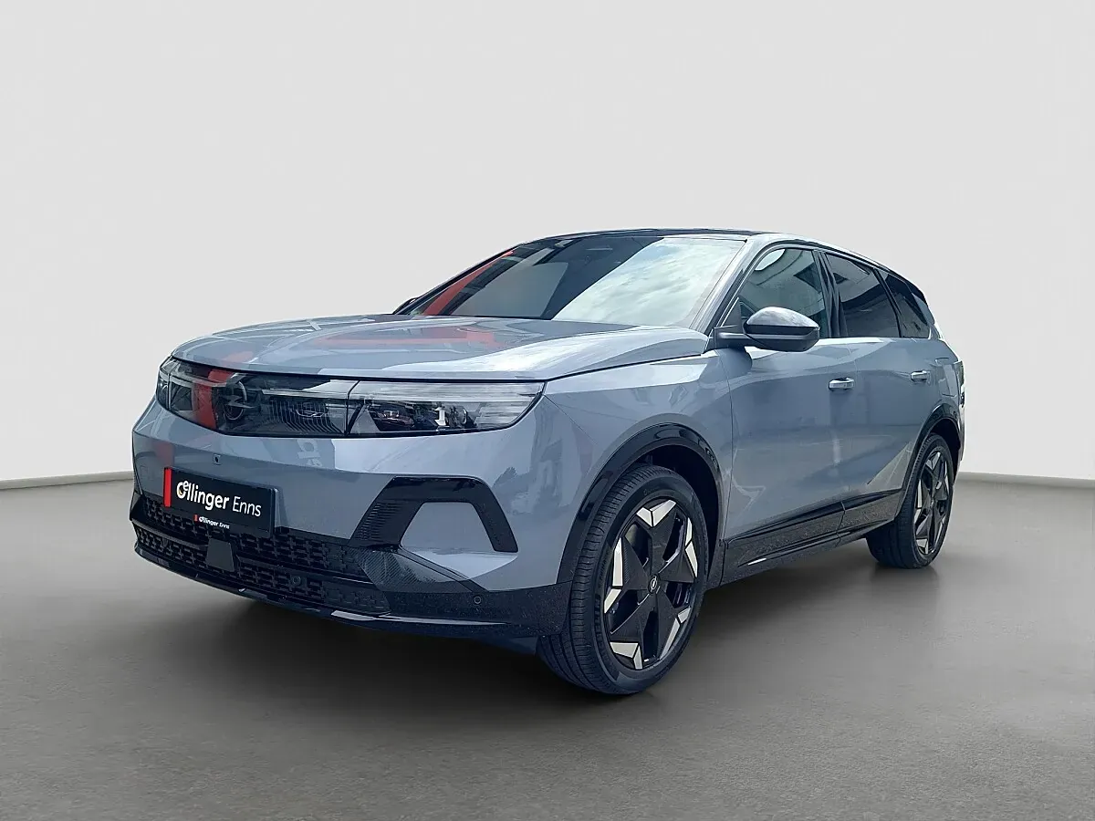 Opel Grandland photo 2