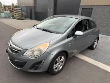 Opel Corsa 2013 photo 2