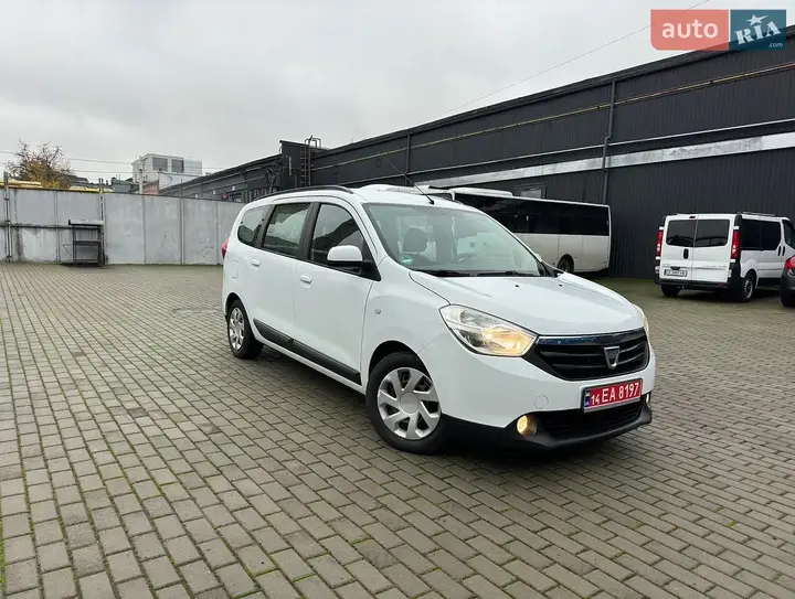 Dacia Lodgy 2013 photo 3