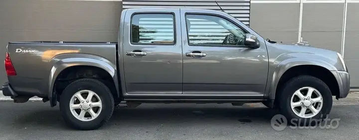Isuzu D-Max 2008 photo 4