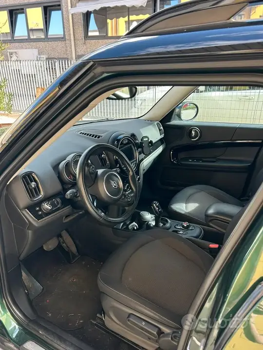 Mini Mini Countryman 2018 photo 4