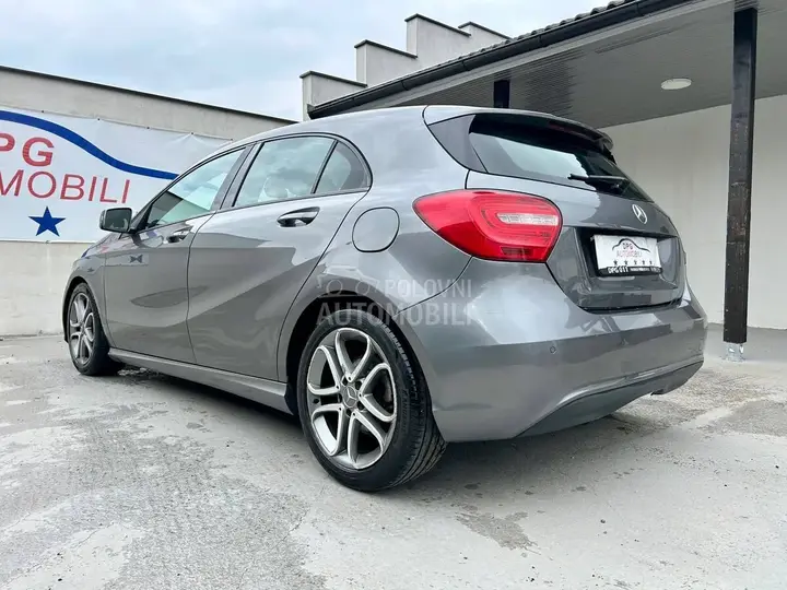 Mercedes-Benz A 180 2013 photo 5
