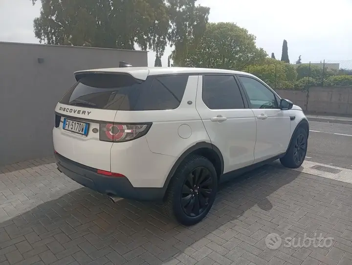 Land Rover Discovery Sport 2019 photo 5