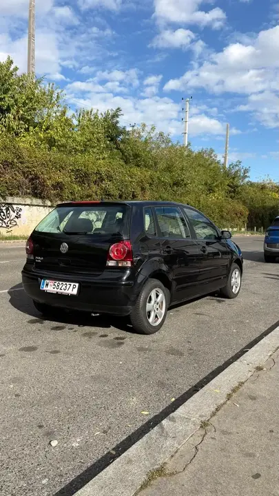 Volkswagen Polo 2008 photo 3