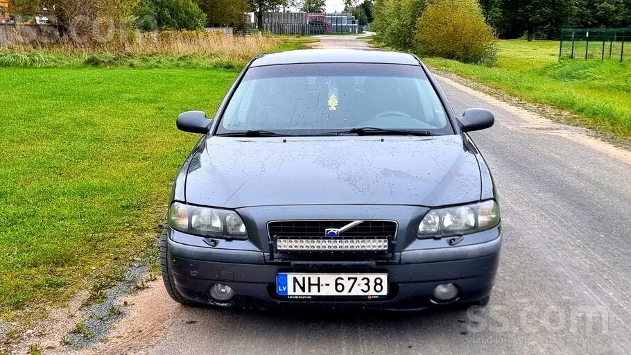 Volvo S60 2003 photo 2