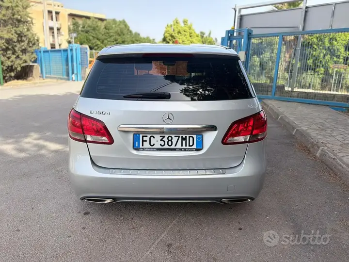 Mercedes-Benz B 2016 photo 5