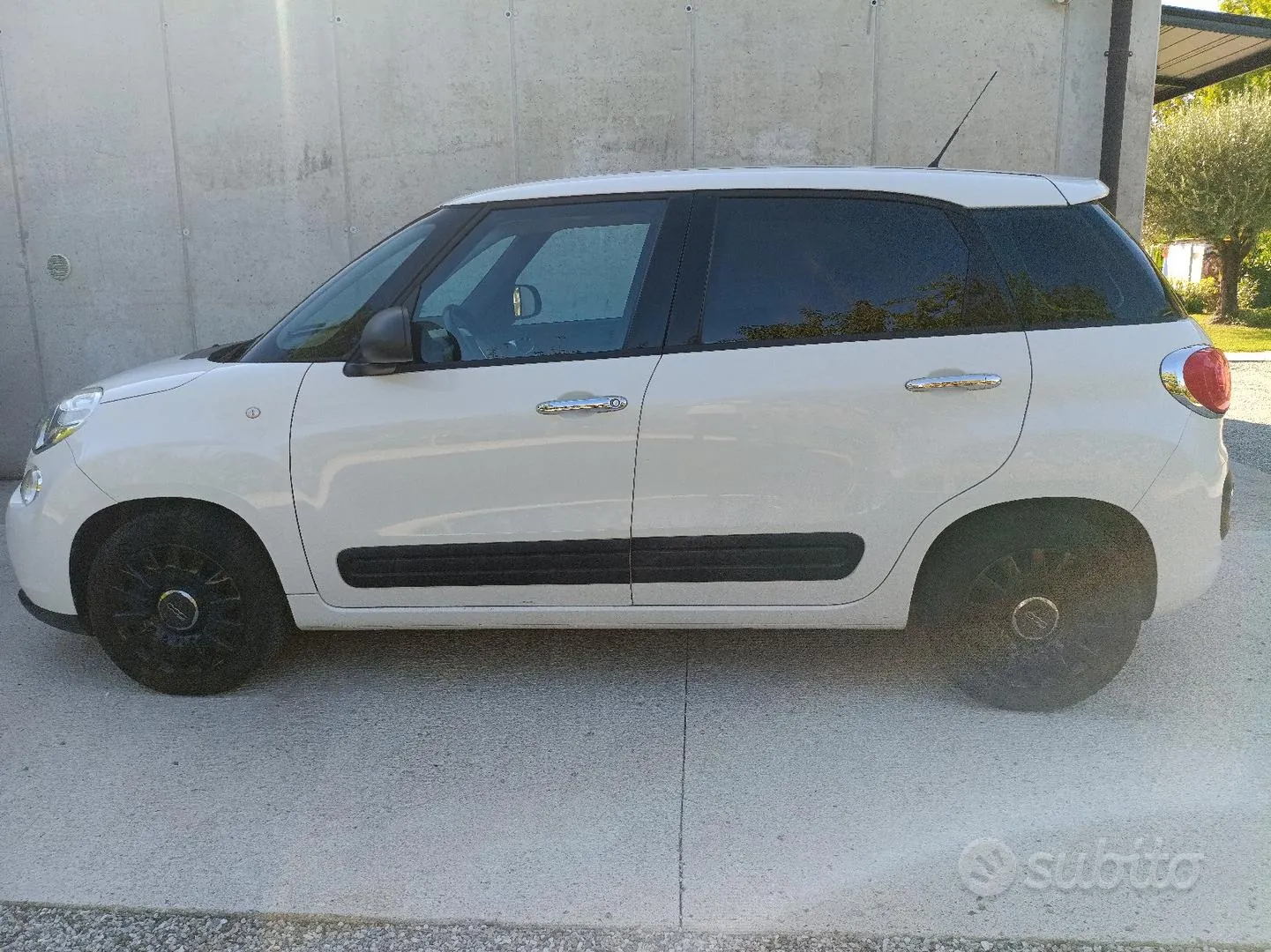 Fiat 500L 2017 photo 2